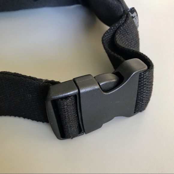 Jack Daniels Insulated Fanny Pack Cooler Bag *A9 - Picture 4 of 11